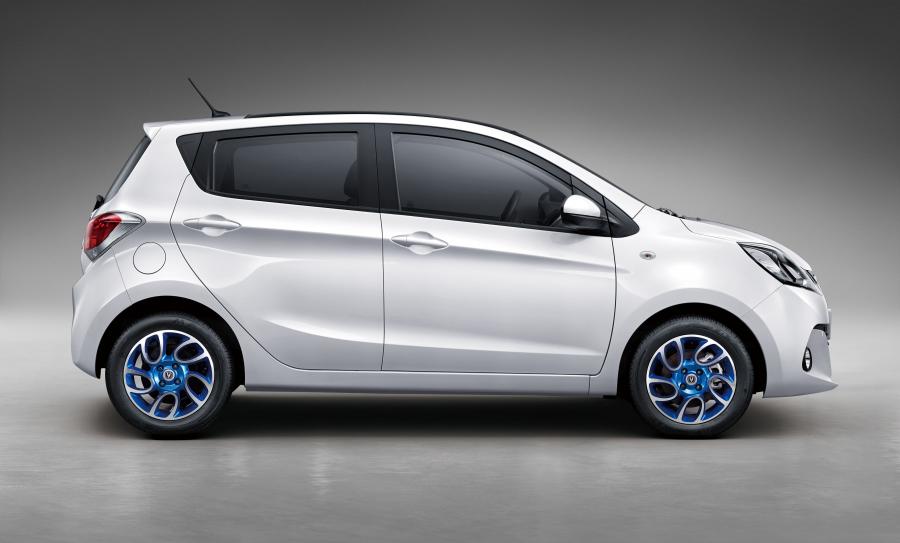  ChangAn Benni EV 2016 года  (фото 3 из 11)